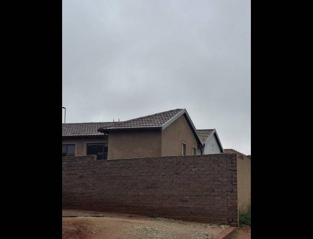 5 BEDROOM HOUSE FOR SALE IN WILFORDON